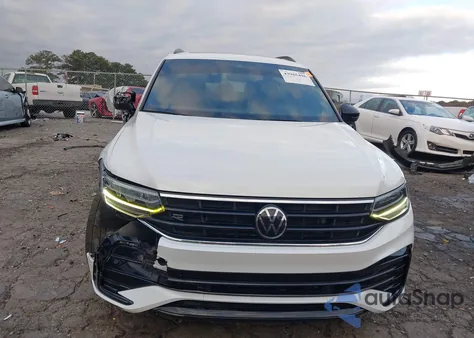2023 Volkswagen Tiguan 2.0T Se R-Line Black z USA, uszkodzony, nr VIN 3VVCB7AX7PM031430